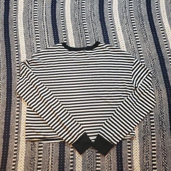 Garage Juniors Striped Crop Tee - Picture 3 of 3